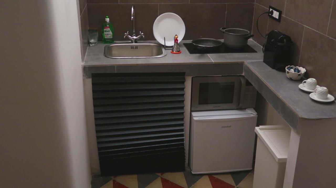 Dimora Victoria Apartment Bari Luaran gambar