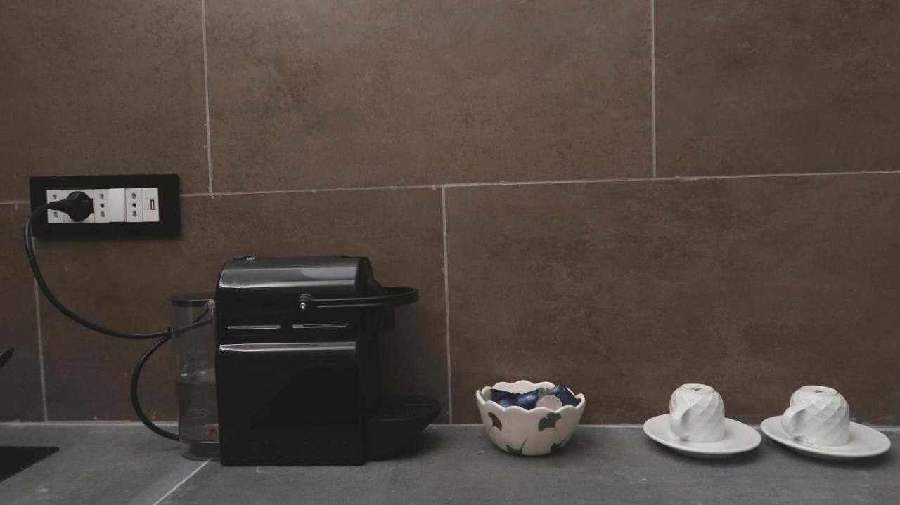 Dimora Victoria Apartment Bari Luaran gambar